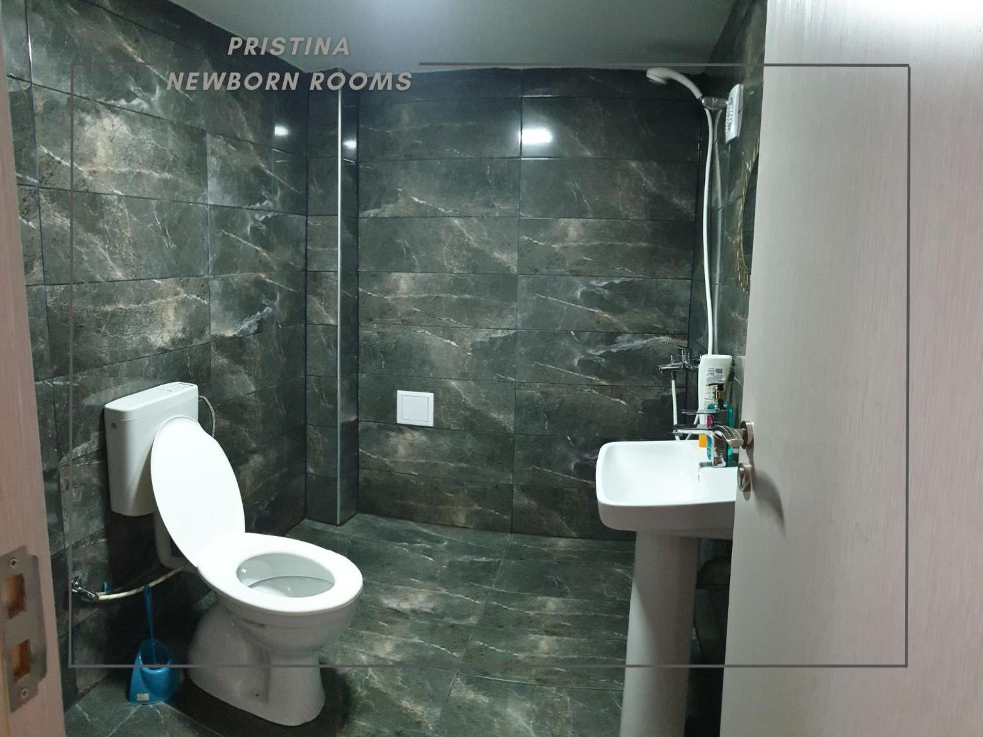 Pristina Newborn Rooms 외부 사진
